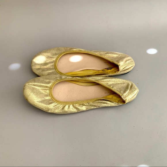Ruby & Bloom Gold Ballet Flats 4.5 (Big Girls) - Picture 3 of 5